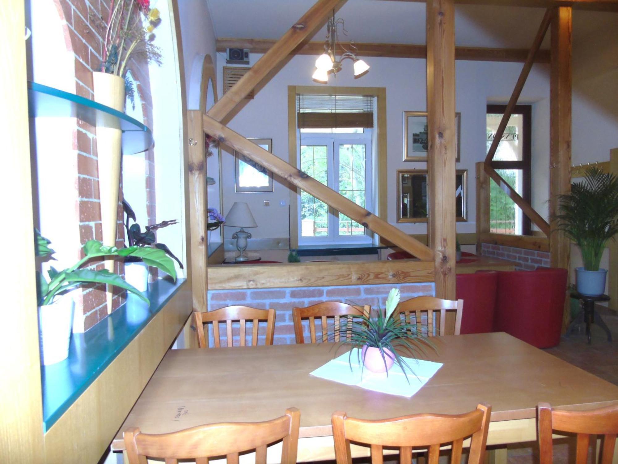 Toris Inn Trinec Esterno foto