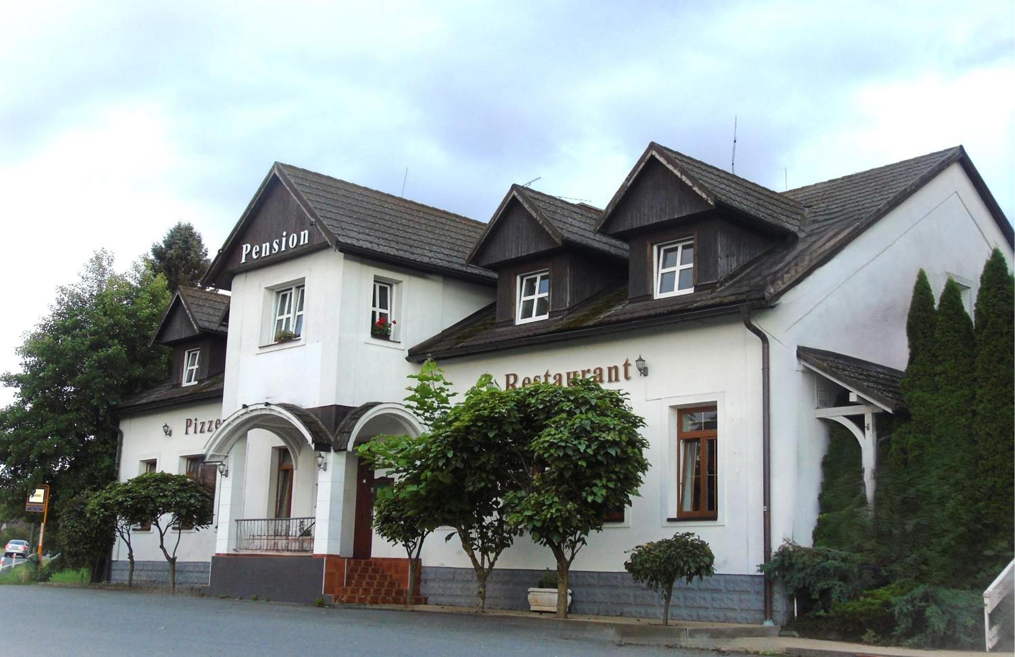 Toris Inn Trinec Esterno foto