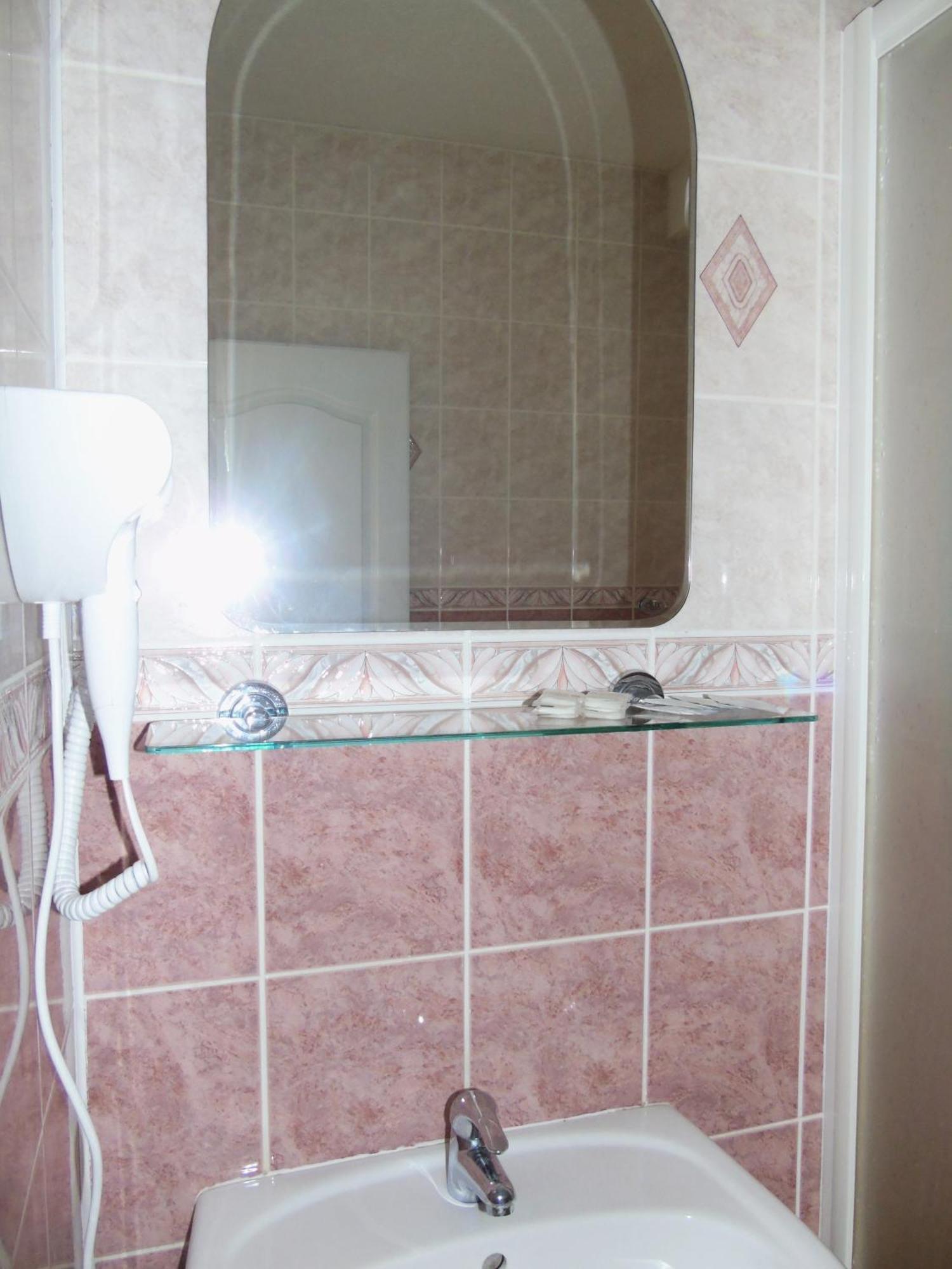 Toris Inn Trinec Esterno foto
