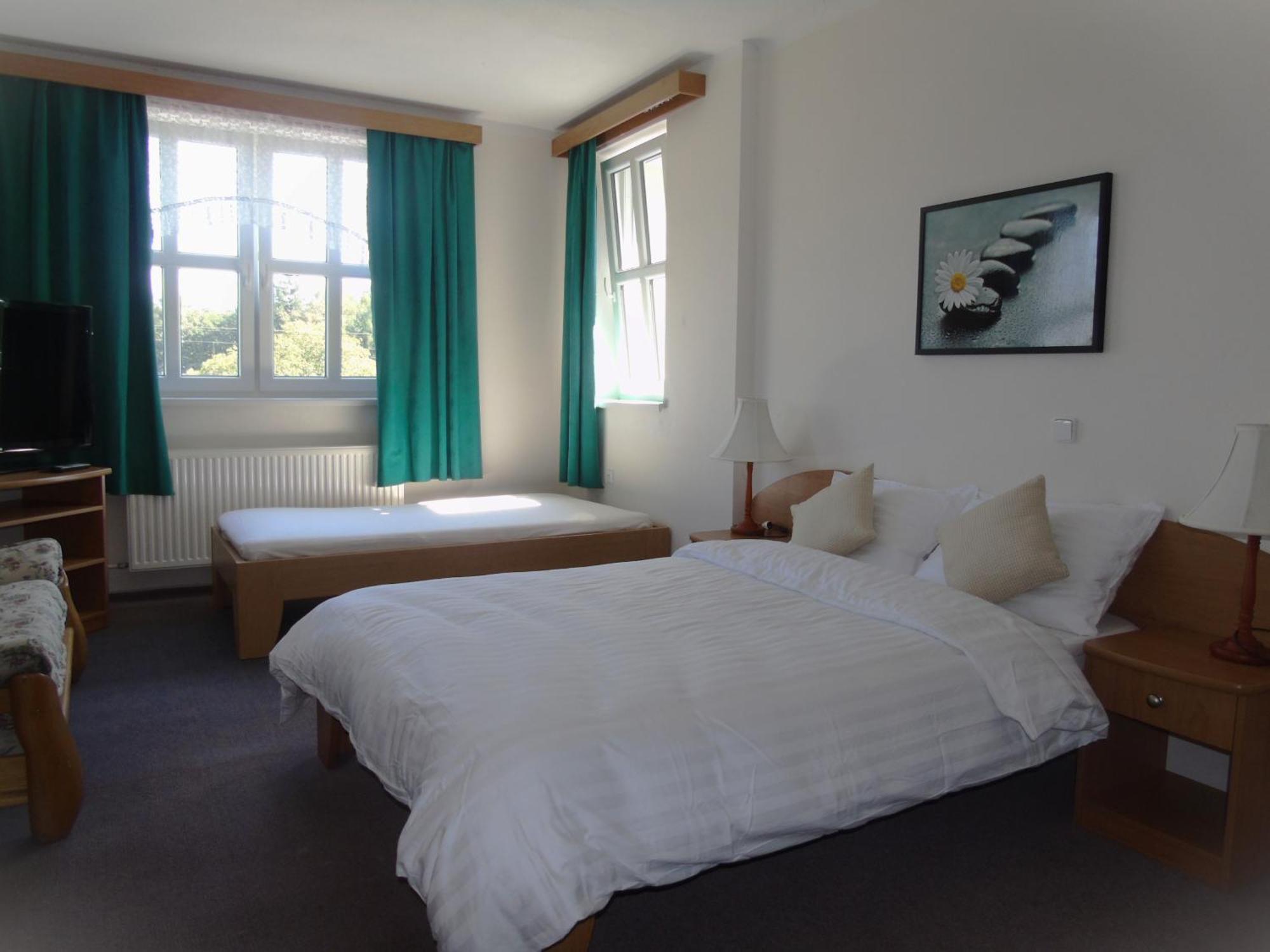 Toris Inn Trinec Esterno foto