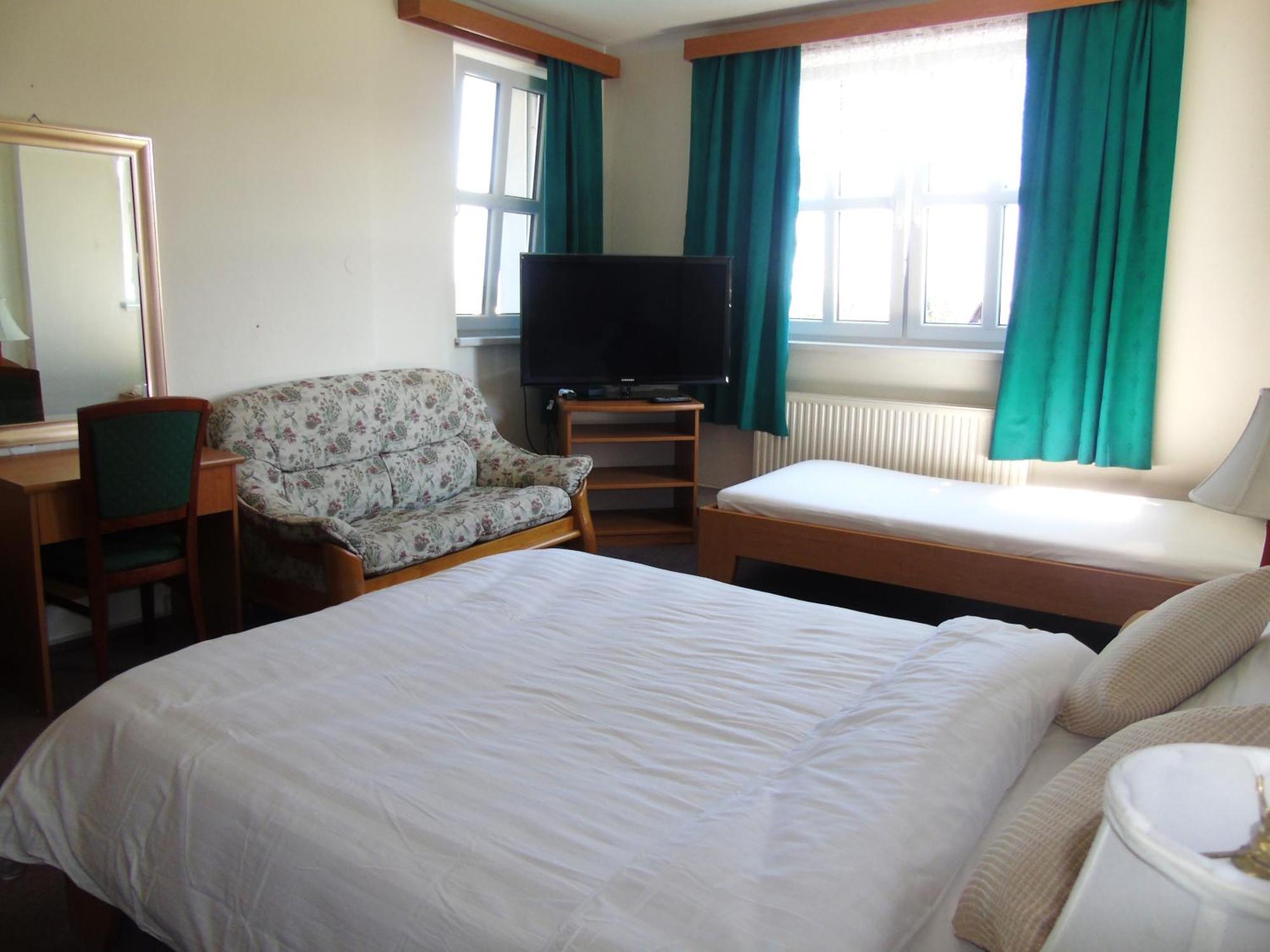 Toris Inn Trinec Esterno foto