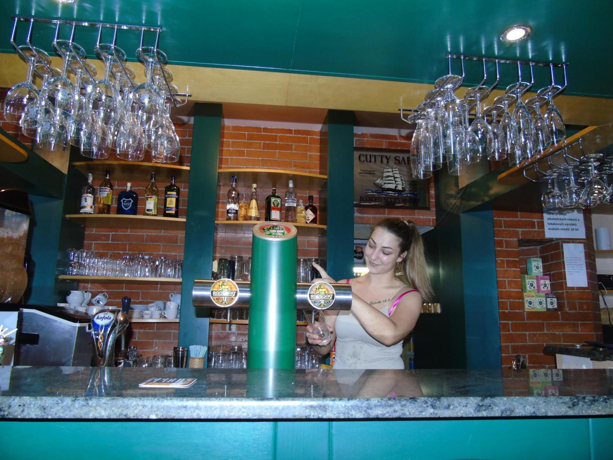 Toris Inn Trinec Esterno foto