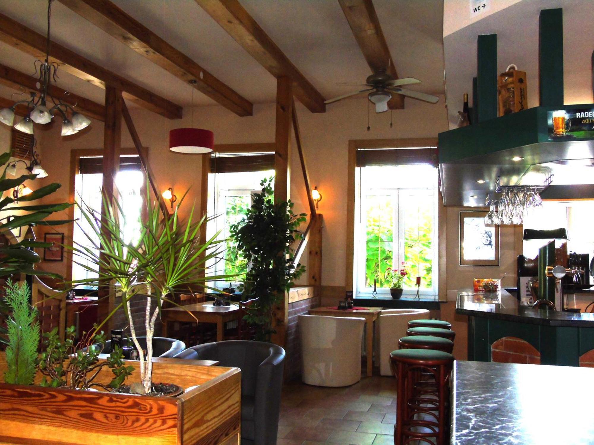 Toris Inn Trinec Esterno foto