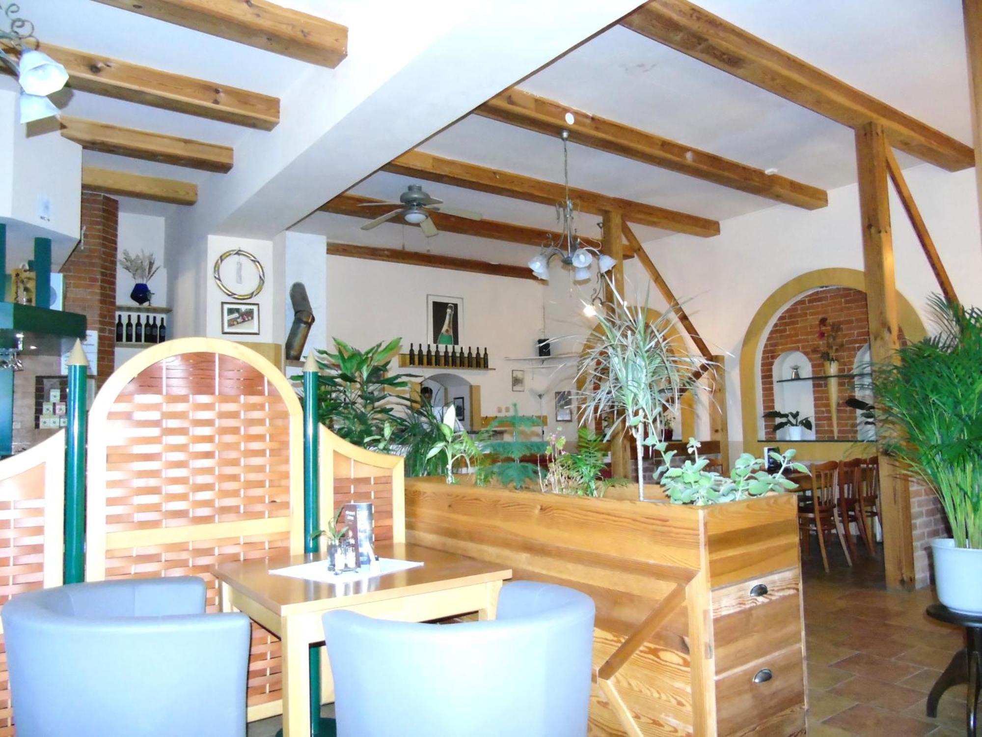 Toris Inn Trinec Esterno foto